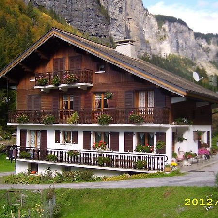 Chalet "Sous L'Saix" Morzine Exterior foto